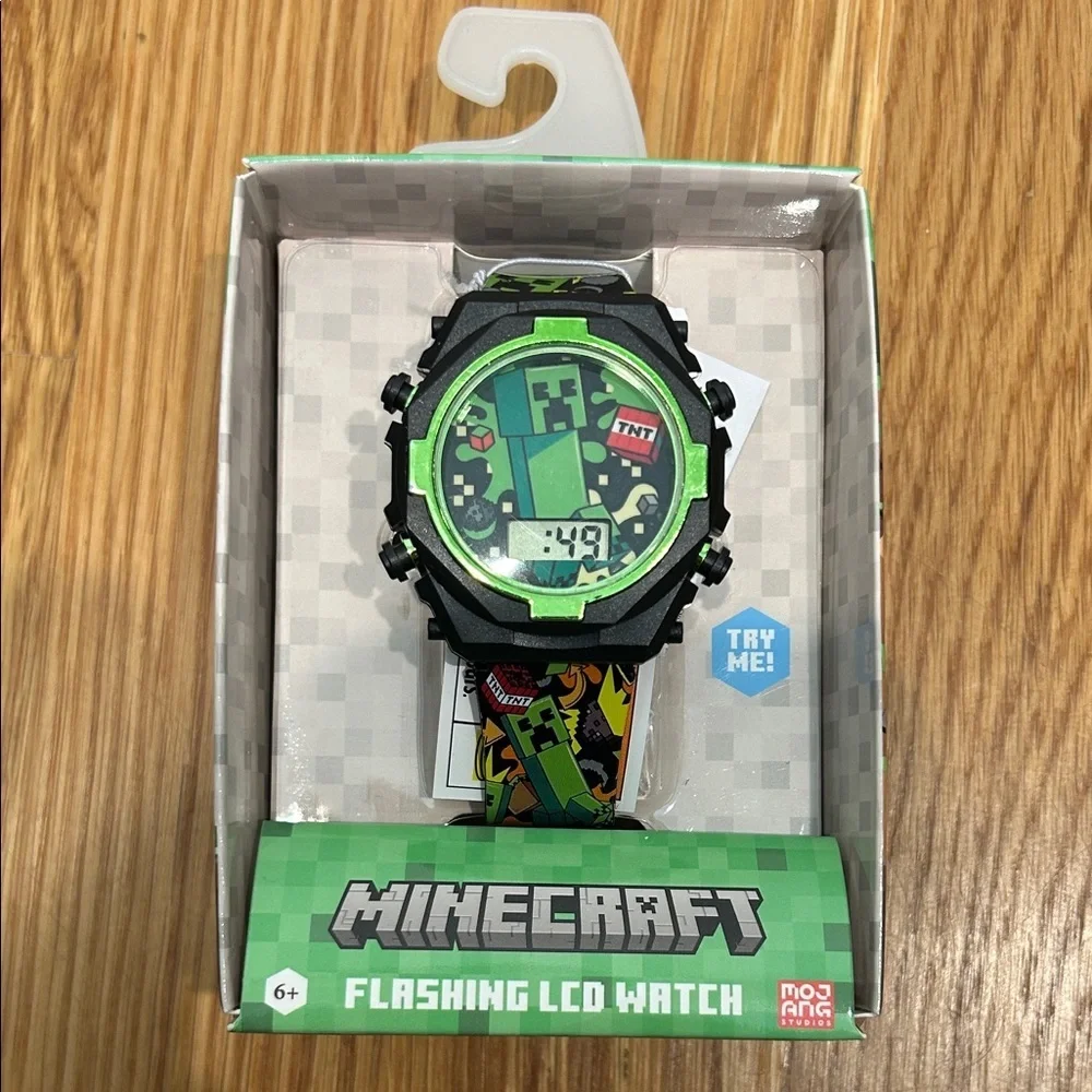Minecraft Kids Flashing LCD Watch Green and Black New in box